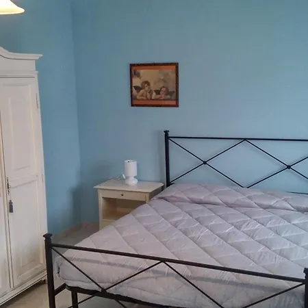 Villino A Manziana-roma Apartment